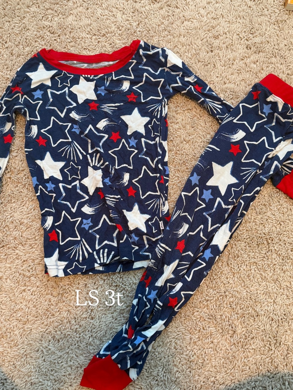 Little sleepies Kids Navy Star Print Pajama Set with Red Trim